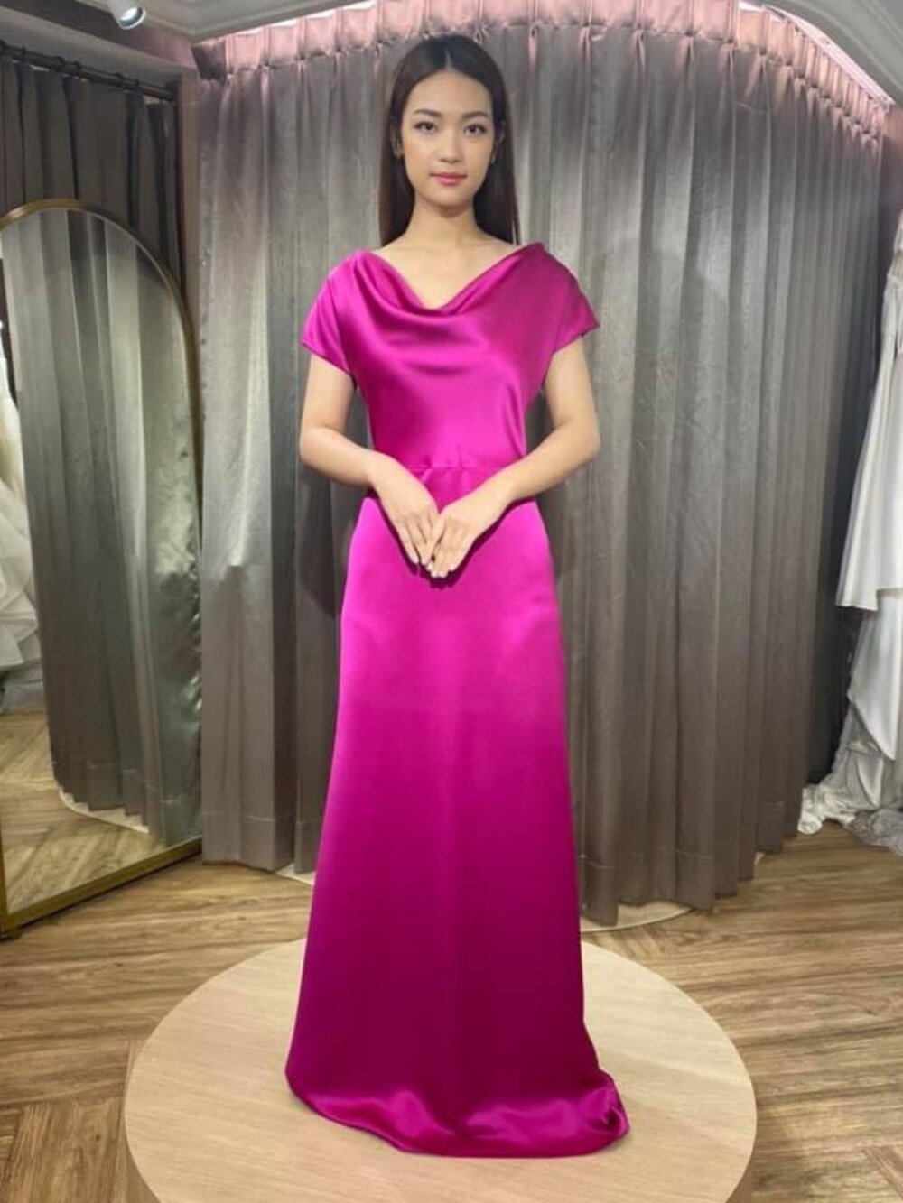 Fuschia Fluid Satin Amsale Gown Style Marie Size 32